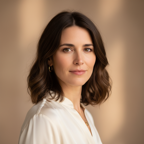 Léa Dubois, Media Buyer at Helix Collective
